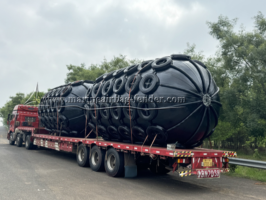 Les éclaboussures pneumatiques flottantes gonflables 50 kPa 80 kPa Facile à installer