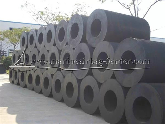 Fenders en caoutchouc sur mesure pour bateaux Fenders cylindriques pour bateaux Longue durée de vie