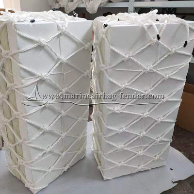 Installation à boulonnage / installation en chaîne de mousse de polyuréthane résistant aux produits chimiques