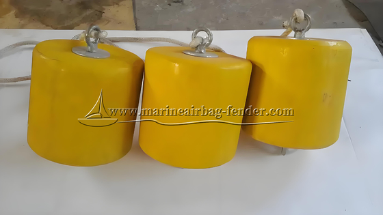 Bouée marine cylindrique Bouée océanique personnalisée avec panneaux solaires / Données en temps réel