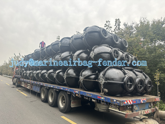 24 mois de garantie Fender pneumatique gonflable en caoutchouc pour les applications offshore lourdes